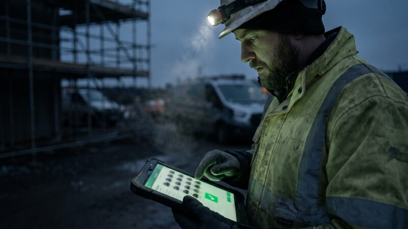 Staff & field apps